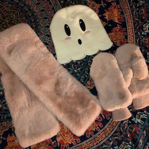 Kawaii cute winter set hat, mittens, scarf
